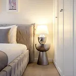 Luxury For Everyone - Hills Park Lux Apartments 1