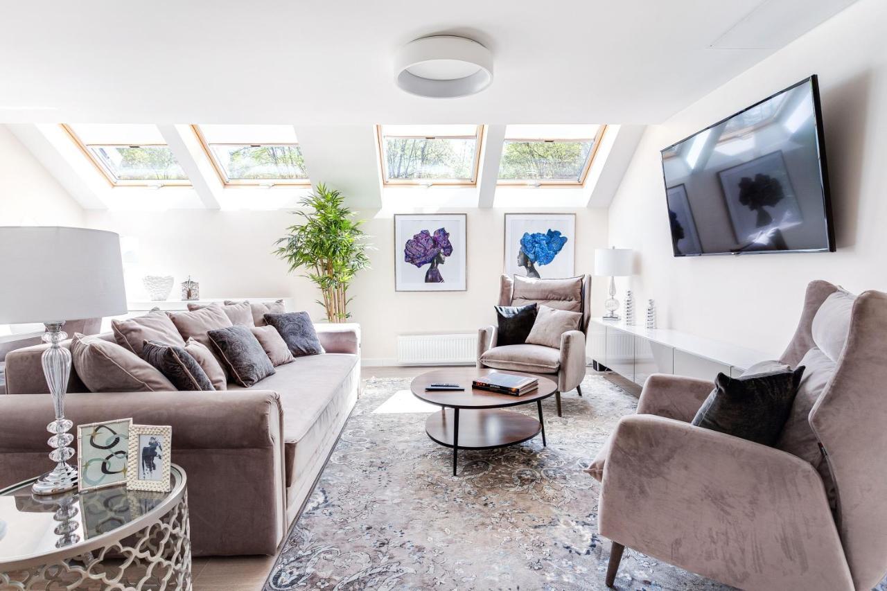 Apartment Luxury For Everyone - Hills Park Lux 1